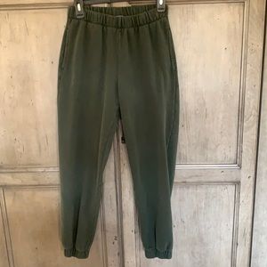 Dark green brandy sweats